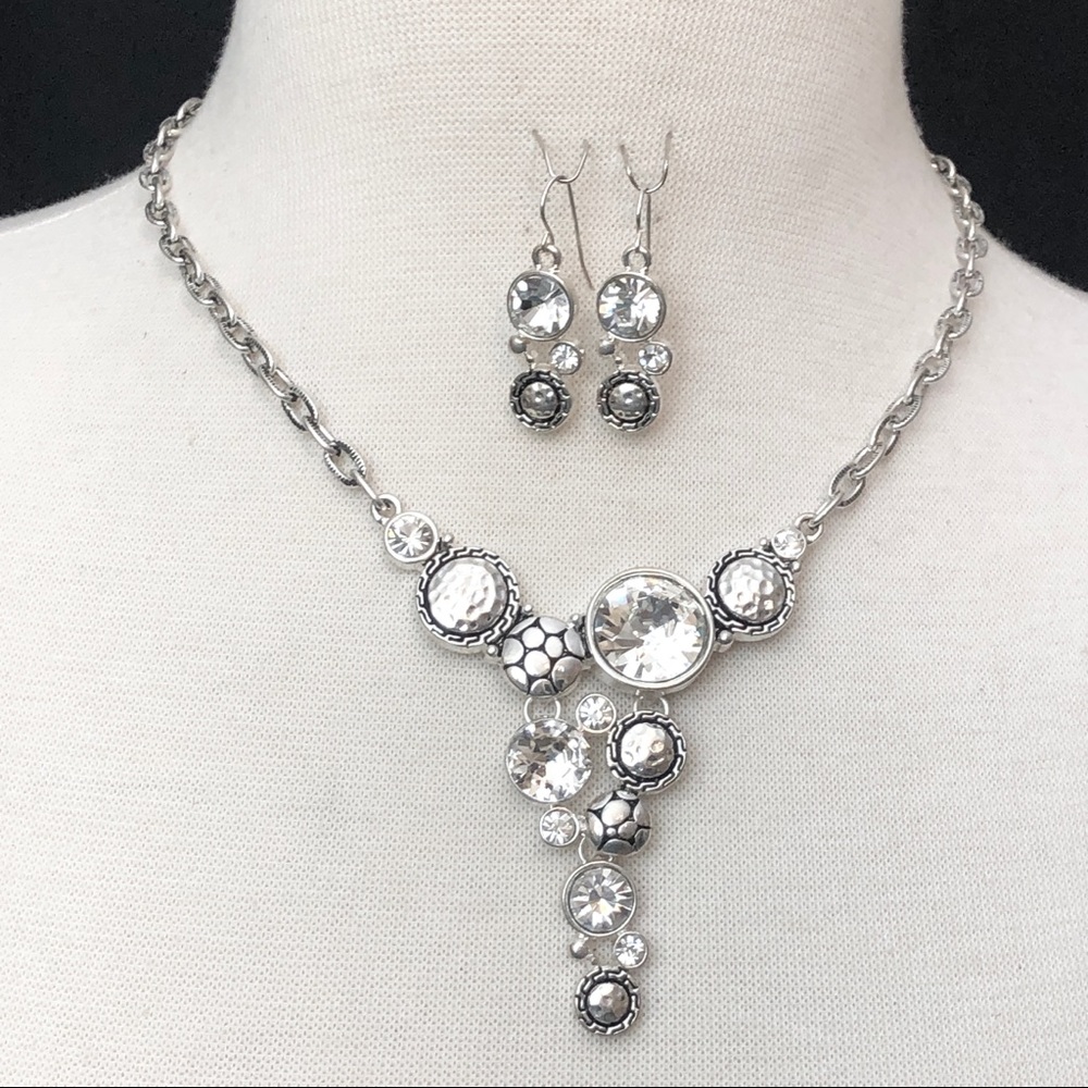 Silver Rhinestone Designer Look Drop Necklace Set
